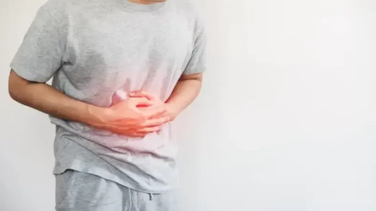Home Remedies for Acidity: गैस और एसिडिटी से हैं परेशान, अपनाएं ये घरेलू उपाय 6 Home Remedies for Acidity गैस और एसिडिटी से हैं परेशान, अपनाएं ये घरेलू उपाय