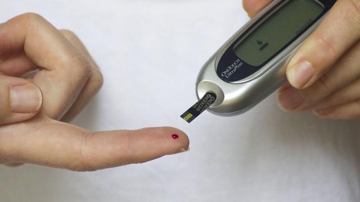 Type 1 & 2 Diabetes: डायबिटीज को घर बैठे इन घरेलू उपायों से करें नियंत्रित
