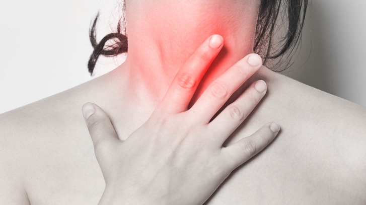 Throat Pain Home Remedies: गले में दर्द को खत्म करने के लिए घरेलू उपाय