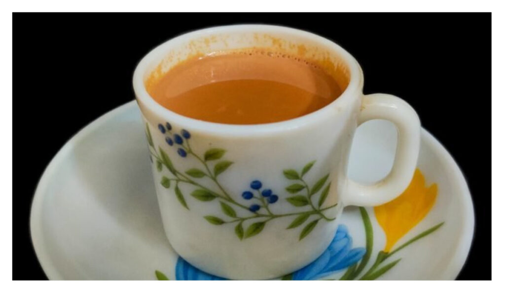 Side Effects of Tea: खाली पेट चाय के पीने के हो सकते बड़े नुकसान, जानिए यहां