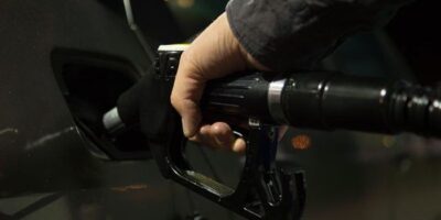 Petrol Diesel Price Today: आपके शहर में कितने का मिल रहा है पेट्रोल-डीजल, देखें रेट लिस्ट