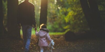 Daughters Day 2022 Wishes: इन प्यार भरे संदेशों के जरिए अपनी बेटी को दें शुभकामनाएं