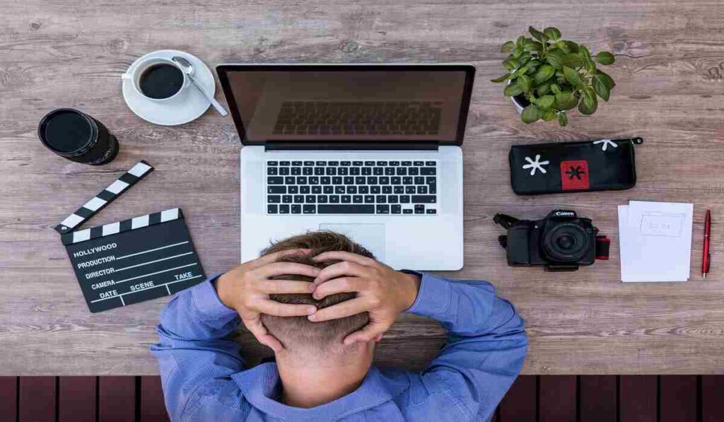 Headache Home Remedies सिरदर्द से निजात पाने के लिए अपनाएं ये प्रभावी घरेलू उपाय! (Image Credit: Pixabay)