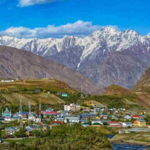 Jammu Kashmir Destinations: गर्मियों की छुट्टियों के लिए जम्मू-कश्मीर में घूमने लायक जगहें (Image Credit: jammu Kashmir Facebook Page)