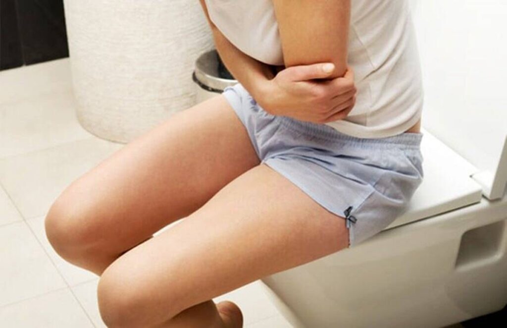 Constipation Home Remedies: कब्ज़ से छुटकारा पाने के लिए 6 असरदार घरेलु नुस्ख़े